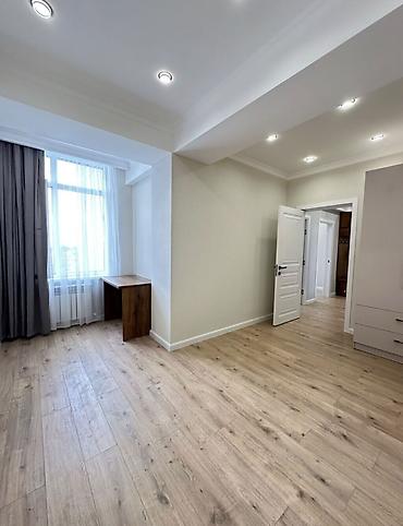 crystal tower: 2 комнаты, 66 м², Кок-Жар ж/м Элитка, 8 этаж, Дизайнерский ремонт — 5