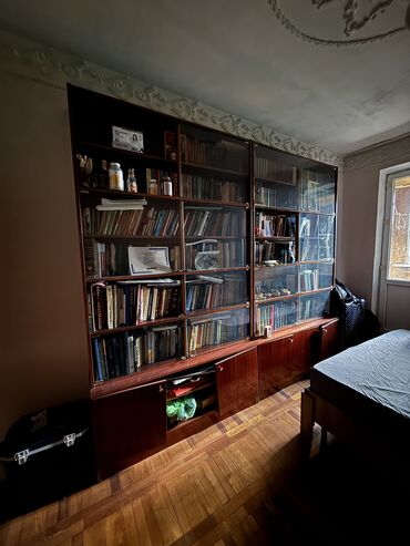 напольные книжные полки: Уктоочу бөлмө гарнитуру, Колдонулган, Кыргызстан, ДСП, Өзү алып кетүү