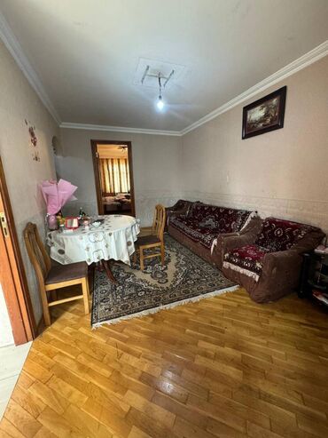 1 mikrorayon evlerin qiymeti: Баку, 2 комнаты, Вторичка, 52 м²