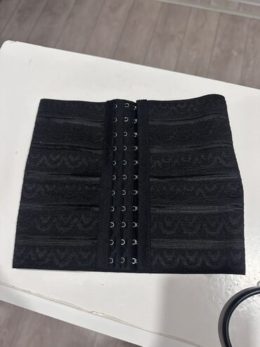 корсет при межпозвоночной грыже цена: Пояс-корсет для талии (waist trainer), черный. - Материал: плотный