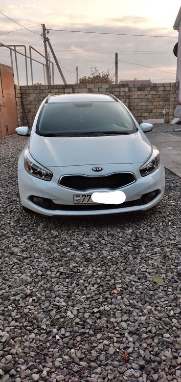 Продажа авто: Kia Ceed: 1.4 л | 2014 г. Универсал