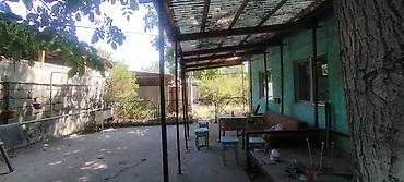 Продажа коттеджей и домов: Продается 4 комнатный дом с 2комнатной времянкойбанях/п район — 1