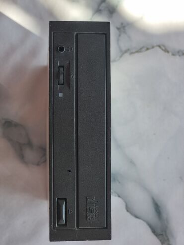 komputer case: LG DVD oxuyucu LG CRD-8482B İşlək vəziyyətdədir yoxlamışam Rayonlara