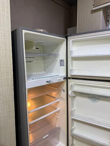 Elektronika: İki qapılı LG soyuducu - Rəng: gümüş (inox effektli korpus) - Qapı — 4