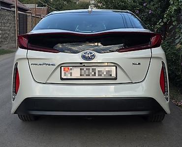 byd e2 2024: Toyota Prius: 2019 г., 1.8 л, Автомат, Гибрид, Лифтбек — 5