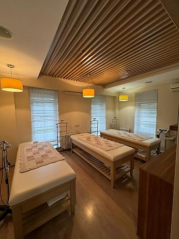 Продажа офисов: Продажа офисов 202 м², С ремонтом, Многоэтажное здание, 1 этаж — 13