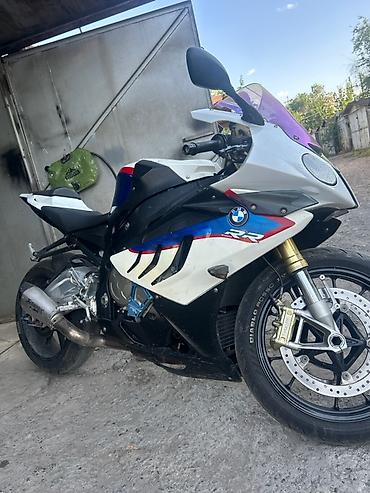 s1000: BMW S1000RR, спортбайк литрового класса Основные характеристики: - — 3