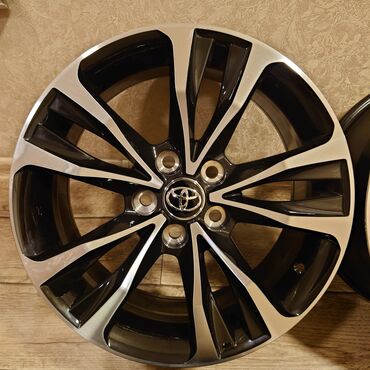 Диски: Диски R 17 Toyota, Комплект, отверстий - 5, Новый — 5