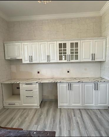 xususi hazırlanmış mebel: Sifarişlə mətbəx dəsti, Özü çəkən petlələr, Mat laminat, Kredit yoxdur, Ödənişli çatdırılma — 2