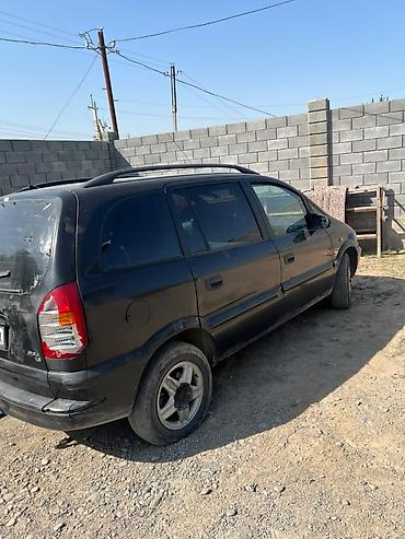 беловодск авто: Opel Zafira: 2002 г., 1.6 л, Кол менен иштөөчү, Бензин, Вэн/Минивэн — 3