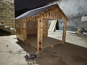 Yuvalar: Taxta it evi (yığılma mərhələsində) - Material: qalın kontrplak və — 7