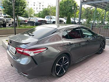 xv70: Toyota Camry: 2018 г., 2.5 л, Автомат, Бензин, Седан — 3