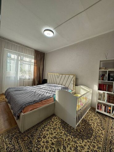 недвижимость в карабалта 3комнатная квартира: 3 бөлмө, 85 кв. м, Жеке план, 3 кабат, Косметикалык ремонт