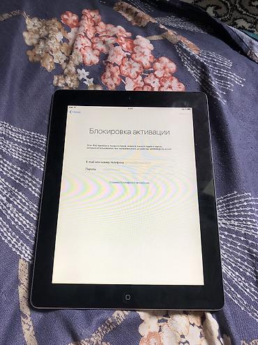 Планшеты: Планшет, Apple, память 64 ГБ, 9" - 10", Wi-Fi, Б/у, Классический цвет - Серебристый — 1