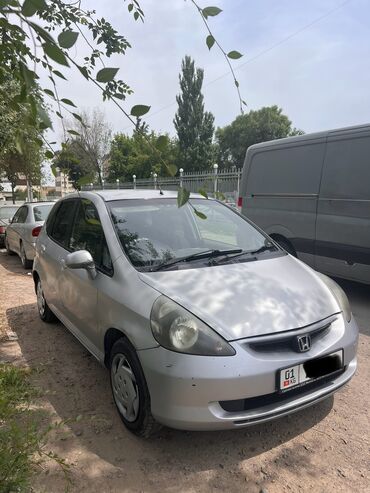 Honda: Honda Fit: 2003 г., 1.3 л, Вариатор, Газ, Хэтчбэк