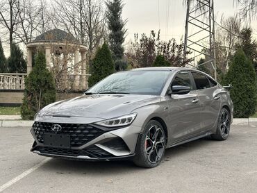 Hyundai: Hyundai : 2022 г., 1.5 л, Робот, Бензин, Седан