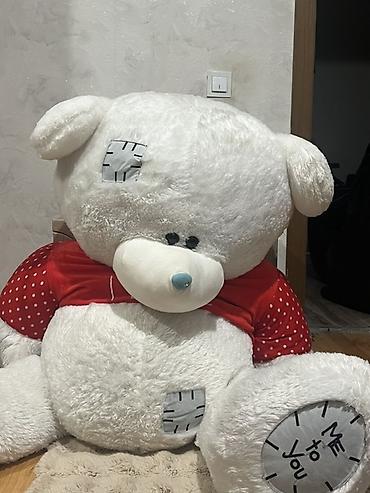 oyuncaql: 1.50 boyunda peluş ayı 2 3aydır alının evde yer yoxdu deye satılır — 1