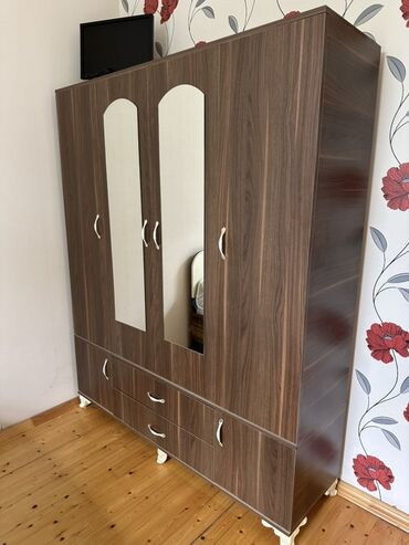 Açılan, 4 qapılı Düz dolab, Qarderob, paltar dolabı