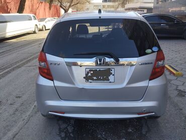 Honda: 2012. Gibrid 1.3