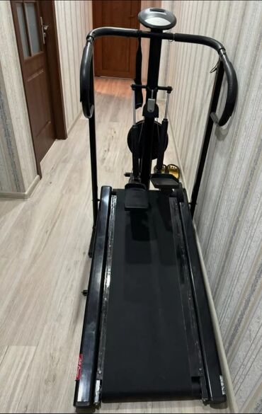 Qaçış trenajorları: Qaçış trenajor heç bir problemi yoxdur 300 manat real alıcıya endirim