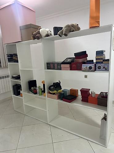 Оборудование для магазинов: Ağ rəngli, çoxfunksiyalı vitrin rəfi - Material: möhkəm MDF/LDSP — 4