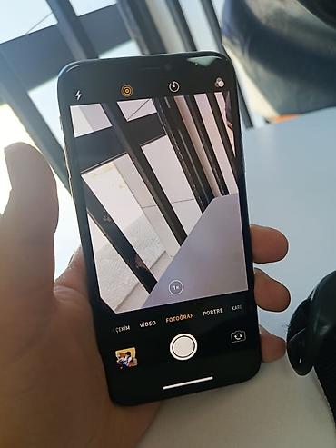 bos keys: IPhone X, 64 GB, Space Gray, Simsiz şarj — 6