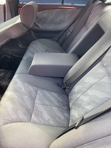 Mercedes-Benz: Mercedes-Benz E-Class (W210) sedan - Kuzov: 4 qapılı sedan, tünd mavi — 11