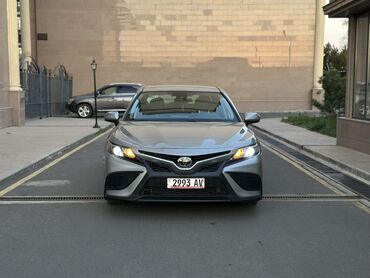 в рассрочку машину: Toyota Camry: 2021 г., 2.5 л, Автомат, Бензин, Седан