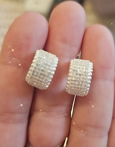 Setovi nakita: Srebrni nakit – izbor modela - Minđuše kuglice: klasične srebrne — 2