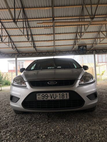 qəbələdə satılan həyət evləri: Ford Focus: 1.6 l | 2008 il | 299900 km Universal