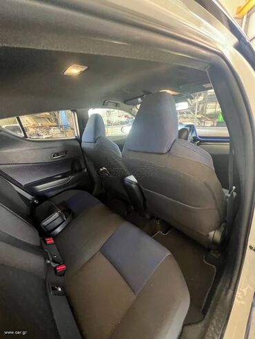 Toyota: Toyota C-HR: 1.8 l. | 2018 έ. SUV/4x4 — 19