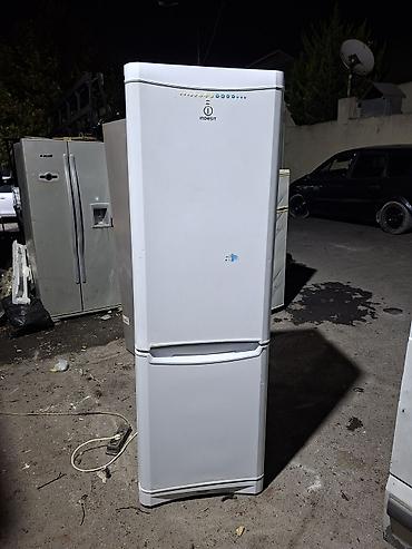 İşlənmiş 2 qapılı Indesit Soyuducu Satılır, rəng - Ağ