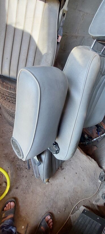 противотуманные фары ауди 100 с4: Алдыңкы орундук, Булгаары, Mercedes-Benz 1993 г., Колдонулган, Оригинал, Германия
