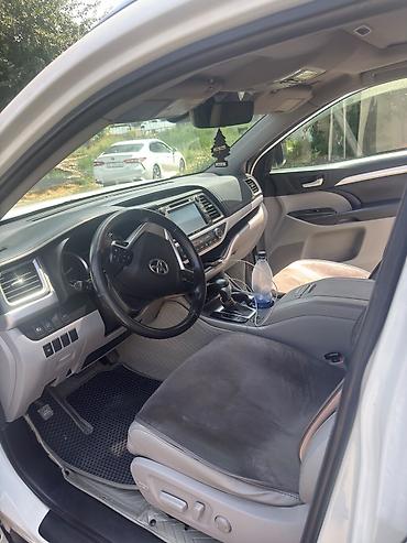 rd 1: Toyota Highlander: 2018 г., 3.5 л, Автомат, Бензин, Внедорожник — 6