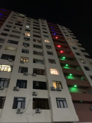 Комнаты: Otax yoldaşı bir nəfər qardaş lazımdı işdiyən olsun nömrə işdiyir