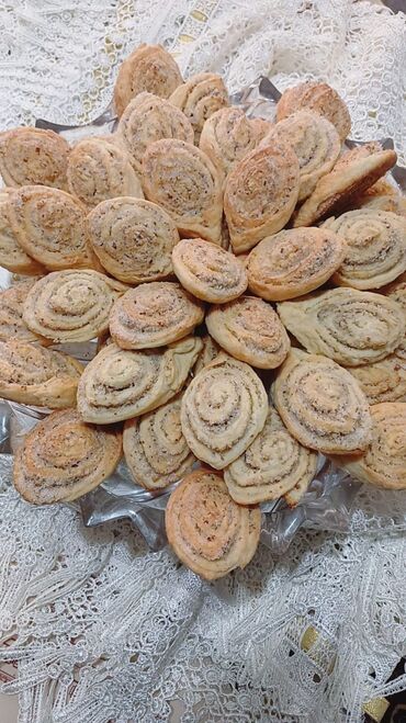 Un məmulatları: Ev şirniyyatları və tortlar - Şəkərbura: klassik naxışlı forma, incə — 9