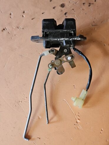 Замки: Замок багажника Opel 2001 г., Б/у, Оригинал, Германия — 4