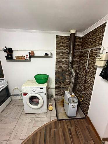 Продажа коттеджей и домов: 3 комнаты, 76 м², 5 соток, Бишкек, Агентство недвижимости — 10
