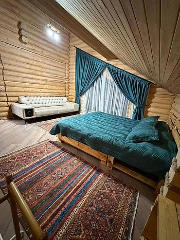 Посуточная аренда домов: Уютный деревянный дом для отдыха с большим общим пространством и — 2