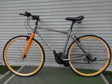 Велосипеды: Шоссейник привозной в хорошем состоянии Колеса 28 с двойным ободом