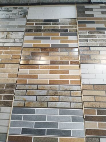 asma tavan metbex ucun: Kafel/plitka kolleksiyası – kərpic fakturalı, dar düzbucaqlı formatda