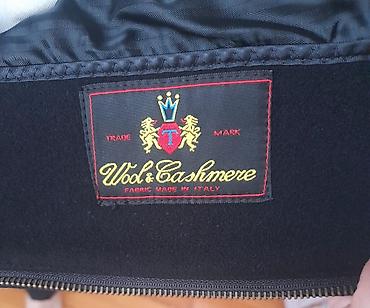 drap palto kisi ucun: Kişi üçün klassik qara palto. - Material etiketi: Wool & Cashmere — 2