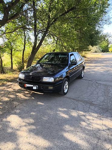 e53 amg: Volkswagen Vento: 1995 г., 1.8 л, Механика, Бензин, Седан — 1