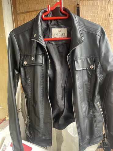 Kurtkalar: Продаются курточки размер S,одевала один раз,качество хорошее приятное — 3