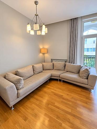 Türkiyə istehsali kunc divan 500azn açılmır baza yoxdu ela veziyyetde