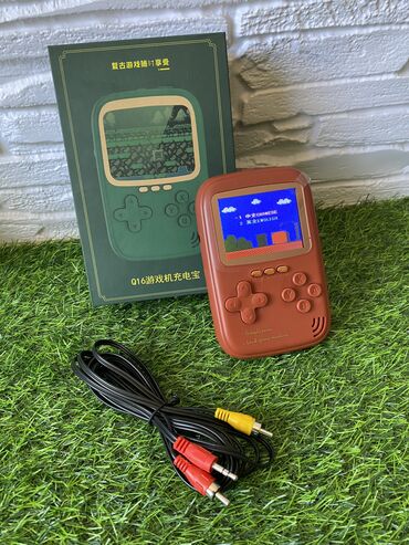 micro usb zaryadka: Портативная игровая ретро приставка консоль Q16 Game Box + Power Bank