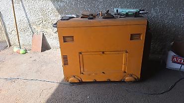 Digər istehsal avadanlığı: Generator satilir 1100 etrafli melumat.ucun
070 734 39 39 — 4
