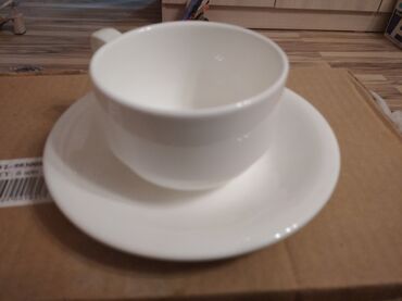 чайные чашки: Продам тарелки, чайные чашки, пиялки фирмы Wilmax тарелка обеденная