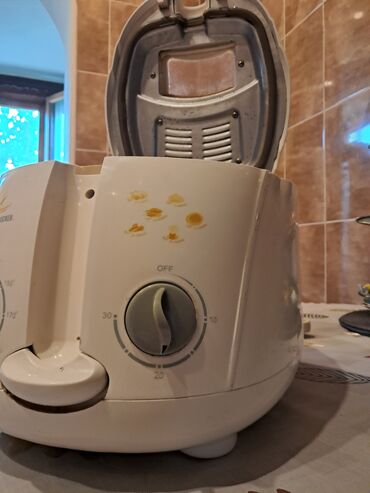 Fritozlar: Fritoz Black & Decker, 2-2,9 l, İşlənmiş, Ödənişli çatdırılma — 8