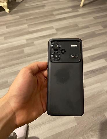 Mobil telefon və aksesuarlar: Redmi note 13 pro+ tecili satılır. - Arxa kamera bloku: iki böyük — 1
